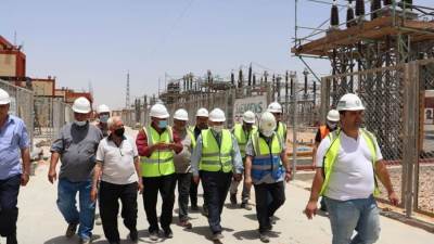 مسئولو جهاز " السادات" يتفقدون محطة محولات كهرباء بقدرة 525 ميجا فولت