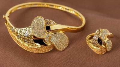 أسعار الذهب تواصل تراجعها في السوق المصرية.. تعرف عليها