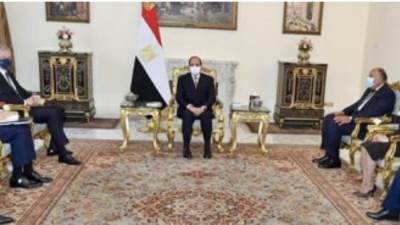 الرئيس السيسى: الفرص الاستثمارية مدعومة بعوامل الاستقرار بمفهومه الشامل فى مصر