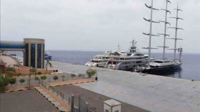 هيئة الموانئ .. إغلاق ميناء الغردقة البحري صباح اليوم الاثنين لسوء الأحوال الجومائية