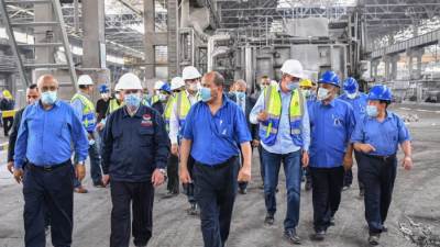 العضو المنتدب القابضة للصناعات المعدنية يتفقد شركات القابضة المعدنية فى صعيد مصر   