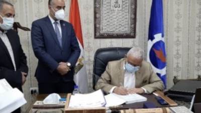 محافظ السويس يعتمد نتيجة الشهادة الإعدادية بنسبة نجاح 86.9 %