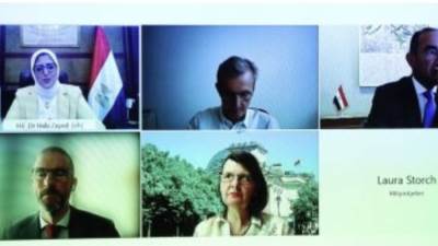 وزيرة الصحة تعلن عن انخفاض معدل الإصابة بفيروس كورونا تزامنا مع تلقى المواطنين اللقاح