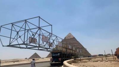 فريق العمل بالمتحف المصري الكبير ينجح في إقامة التجربة الأولي لعملية نقل مركب خوفو الأولى