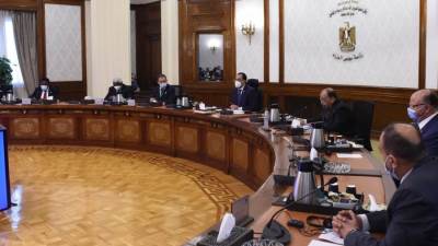 رئيس الوزراء يستقبل وفد منظمة المدن والحكومات المحلية الأفريقية 