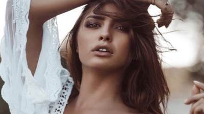 كل ما لا تعرفه عن بطلة كليب ثابت الإيطالية كارين بونوتشي