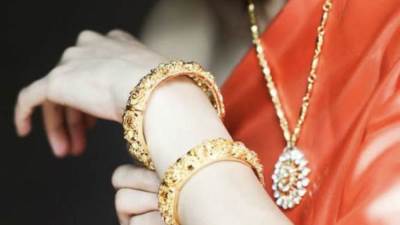 فرصه الان انسب وقت لشراء شبكة العروسين في ظل انخفاض شديد لاسعار الذهب