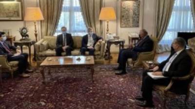 وزير الخارجية: مصر تواصل جهودها لتثبيت وقف إطلاق النار فى قطاع غزة