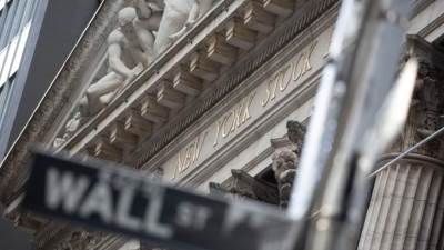 عائد سندات الخزانة الامريكية ينخفض الي اقل من 2%