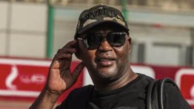 موسيماني يرفض إجراء تغييرات فى دفاع الأهلي أمام الترجي