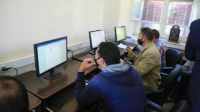 قرارات وزير المالية للموظفين وأصحاب المعاشات بشأن العلاوة والحافز والمنحة.. طالعها