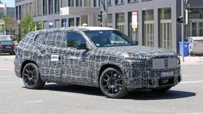 بي إم دبليو X8 الجديدة تظهر في لقطات تجسسية