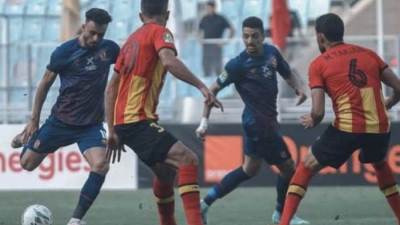 لا يفوتك عاجل :القنوات المفتوحة الناقلة لمباراة الأهلي والترجي التونسي