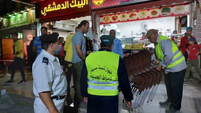 جهاز مدينة دمياط الجديدة يشن حملة ليلية لإزالة الإشغالات والقضاء على ظاهرة الباعة الجائلين
