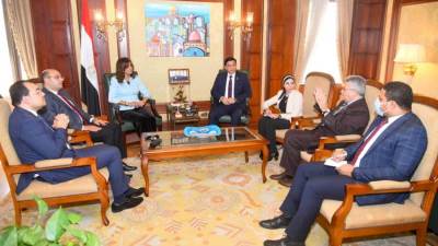 وزيرة الهجرة تستقبل وفدا من حزب حماة الوطن في إطار المبادرة الرئاسية "مراكب النجاة"