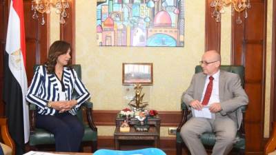 استعدادًا لإطلاق النسخة الرابعة من "إحياء الجذور"وزيرة الهجرة تستقبل السفير القبرصي بالقاهرة 