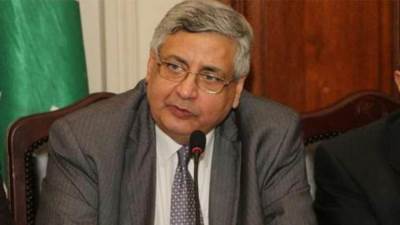 مستشار الرئيس للصحة: إجراءات صارمة لحماية مصر من سلالات كورونا الجديدة 