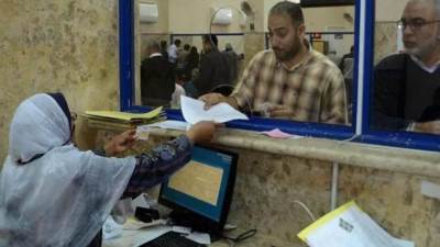 اليوم.. انتهاء خصم 1% من رواتب الموظفين و0.5% من المعاشات لمواجهة كورونا