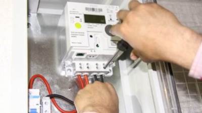 اليوم بدء تطبيق الأسعار الجديدة لشرائح الكهرباء 2021.. تعرف على مقدار الزيادة