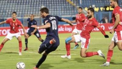 موقعة كروية مثيره بعد ساعات بين الاهلي وبيراميدز في تمام التاسعة