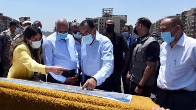 رئيس الوزراء يتفقد أعمال تنفيذ محور "ترسا" بالجيزة 