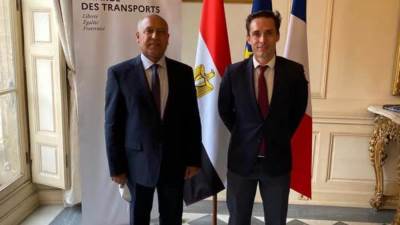 كامل الوزير يلتقي نظيره الفرنسي لتعزيز التعاون في مجالات النقل المختلفة