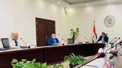 وزير التعليم العالى يبحث إنشاء فرع لجامعة نيوجيرسى سيتى الأمريكية بالعاصمة الإدارية الجديدة 