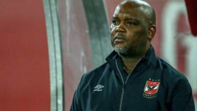 موسيماني في ورطة و4 مباريات حاسمة تهدد حصول الاهلي علي الدوري