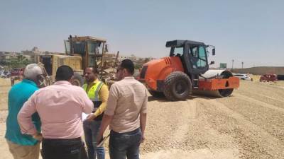 مسئولو "الإسكان" يتفقدون أعمال منظومة الصرف الصحى بالقاهرة الجديدة