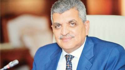 الفريق اسامة ربيع تم تكريك 2 مليون متر مكعب بمشروع ازدواج قناة السويس بالبحيرات المرة