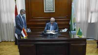 محافظ الجيزة يعتمد تنسيق القبول للثانوي العام بحد أدنى 218 درجة