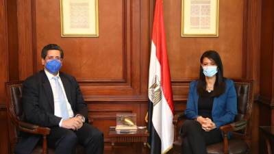 وزيرة التعاون الدولي تبحث مع الرئيس التنفيذي للمؤسسة الإسلامية التعاون المستقبلي ودعم القطاع الخاص