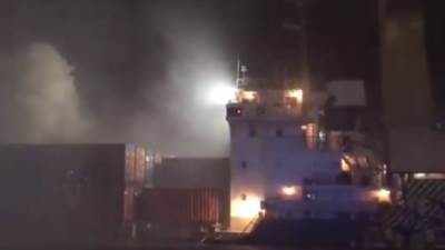 عاجل :حكومة دبى: السيطرة علي حريق حاوية جبل علي واتخاذ الإجراءات لضمان حركة السفن