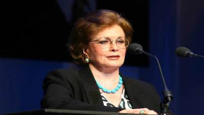 وفاة جيهان السادات زوجة الرئيس الراحل أنور السادات