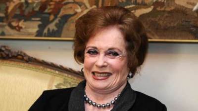 عزاء جيهان السادات اليوم بمسجد المشير طنطاوي