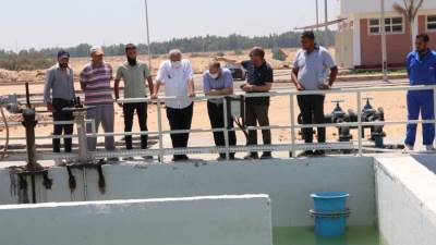 مسئولو "الإسكان" يتابعون سير العمل بمشروعات المرافق والطرق والإسكان بمدينة السادات