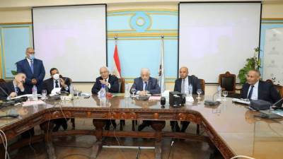 وزير التربية والتعليم يتابع سير عمليات امتحانات الثانوية العامة من غرفة عمليات الوزارة 