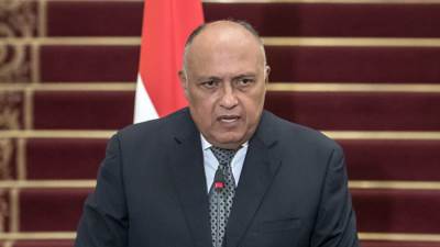 وزير الخارجية يتوجه إلى بلجيكا حاملاً رسالة من السيسي