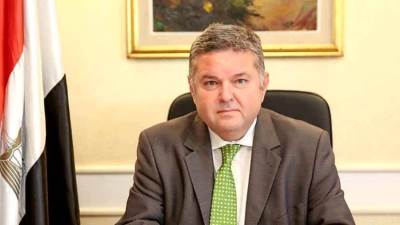 وزير قطاع الأعمال العام يتابع مشروعات تطوير شركتي الدلتا والنصر للأسمدة.. والمرحلة الثانية لمصنع "كيما 2"