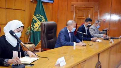 متابعة نسب تنفيذ مشروعات حياة كريمة في قري ومحافظات مصر