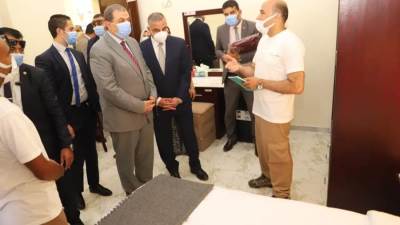 وزير القوى العاملة يتفقد ورش مركز التدريب المهني بحي الكوثر بسوهاج