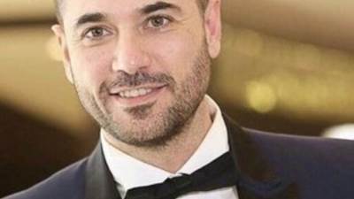 إلزام الفنان أحمد عز بدفع 41 ألف جنيه إسترليني مصاريف مدرسية لتوأم زينة