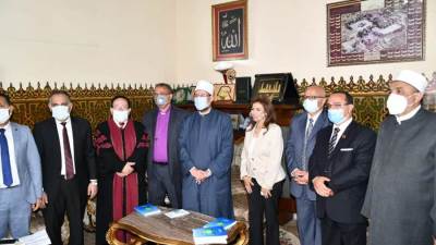 رئيس الطائفة الإنجيلية يهنئ وزير الأوقاف بعيد الأضحى المبارك