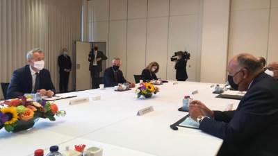 وزير الخارجية يلتقي بسكرتير عام حلف شمال الأطلنطي