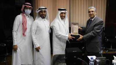 وزير الكهرباء يلتقي مع وفد شركة الفنار السعودية لبحث التعاون المستقبلى
