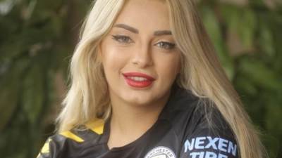 مي حلمي تعلن انها تعيش قصة حب وتستعد للزواج "يارب اشوف كل الناس فرحانة ادي "