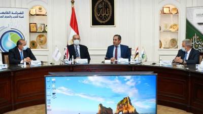 "القابضة للمياه والصرف" و"البنك الأهلى" يوقعان اتفاقية لتمويل إحلال عدادات المياه بعدادات كودية