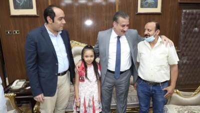 عاجل :محافظ المنوفية يستقبل صاحب واقعة قطار منوف 