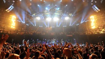 تعرف علي قائمة الحفلات في عيد الأضحى بالوطن العربى