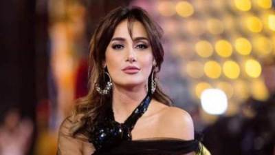 ملحن اغنية"بحبك" يرد علي حلا شيحة "كان أكرملك تتوبى بينك وبين ربنا بس واضح إن الخناقة بينك وبين جوزك كبيرة"